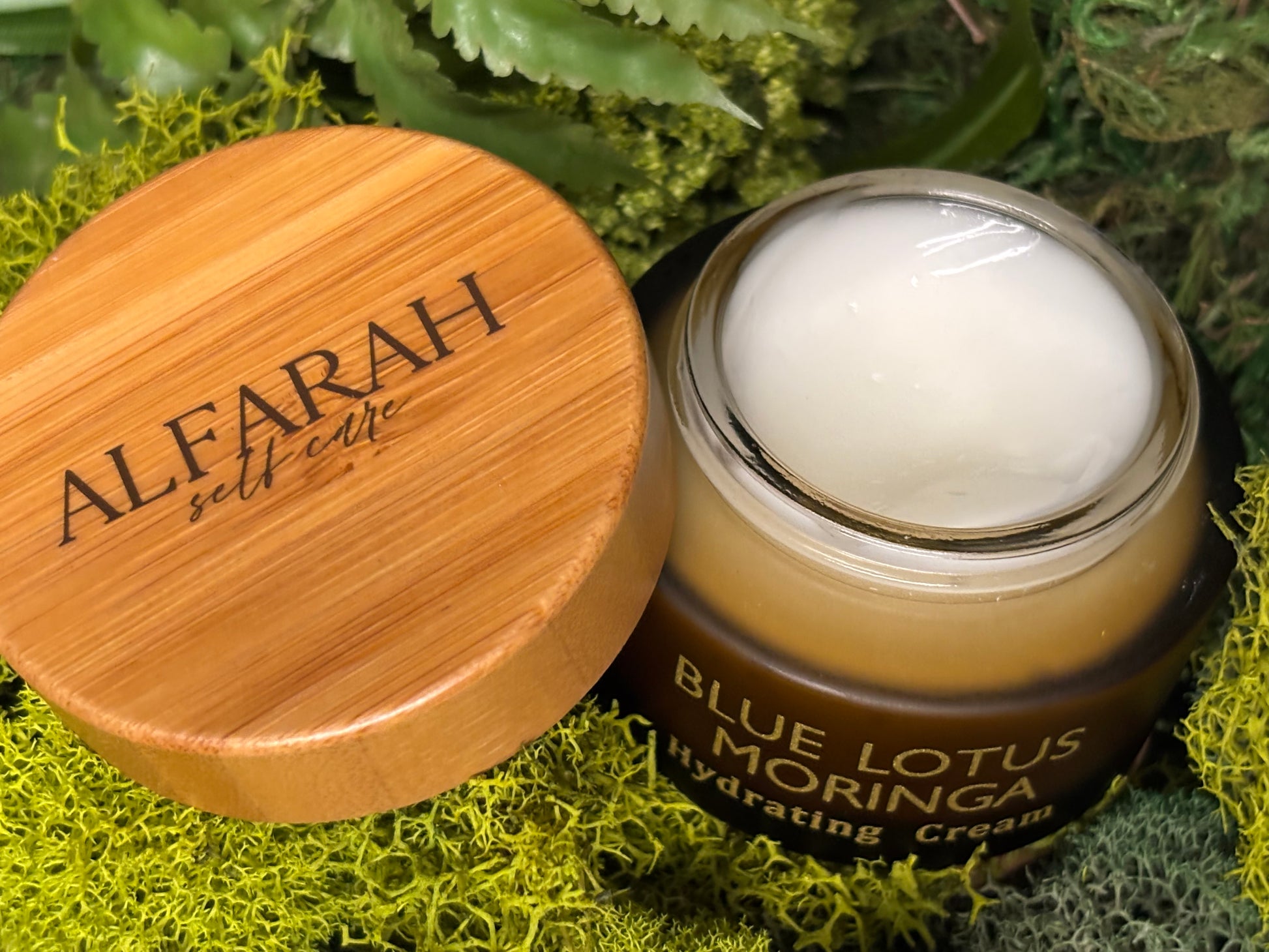 Blue Lotus Moringa Hydrating + Brightening Cream