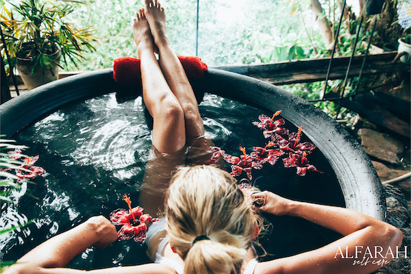 How to use salt baths help you sleep better